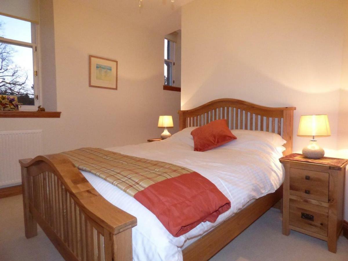 The Pipers No 7 Lomond Castle Apartment *